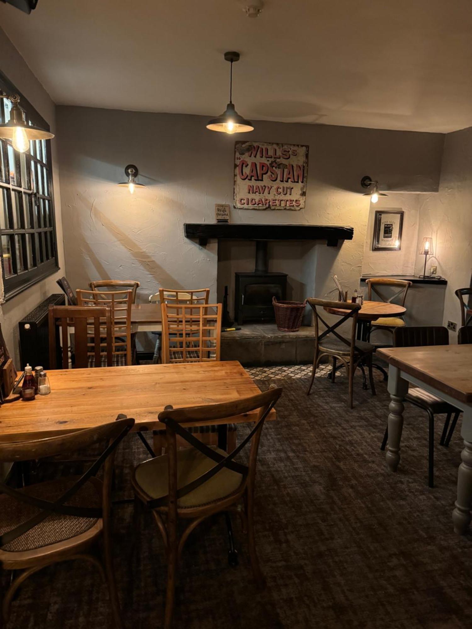 The Black Swan Leyburn